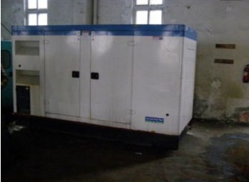 兴安康明斯150kw大型柴油二手发电机组